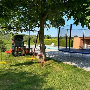 https://dora-house-with-wifi-and-outdoor-swimming-pool.in-istria.net